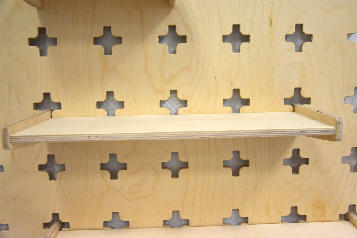 Viseča polica za stensko orodno ploščo