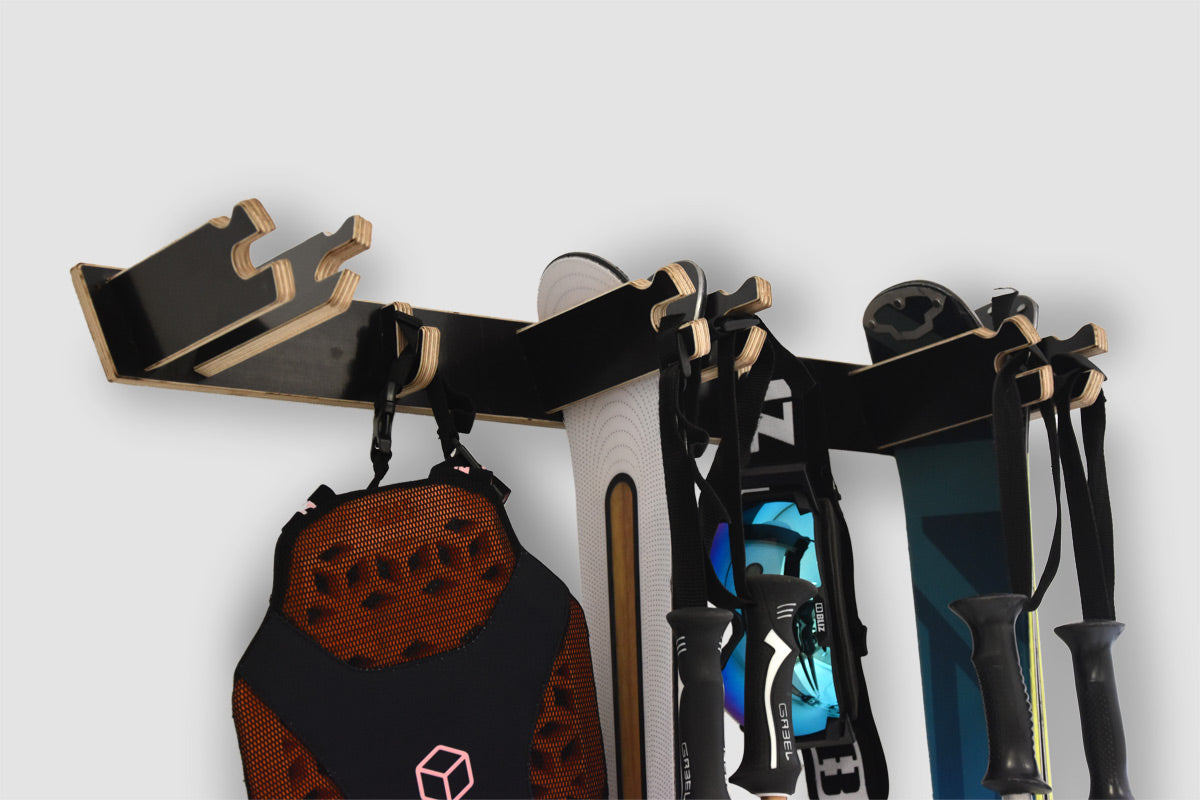 Viseći stalak za 3 para skija