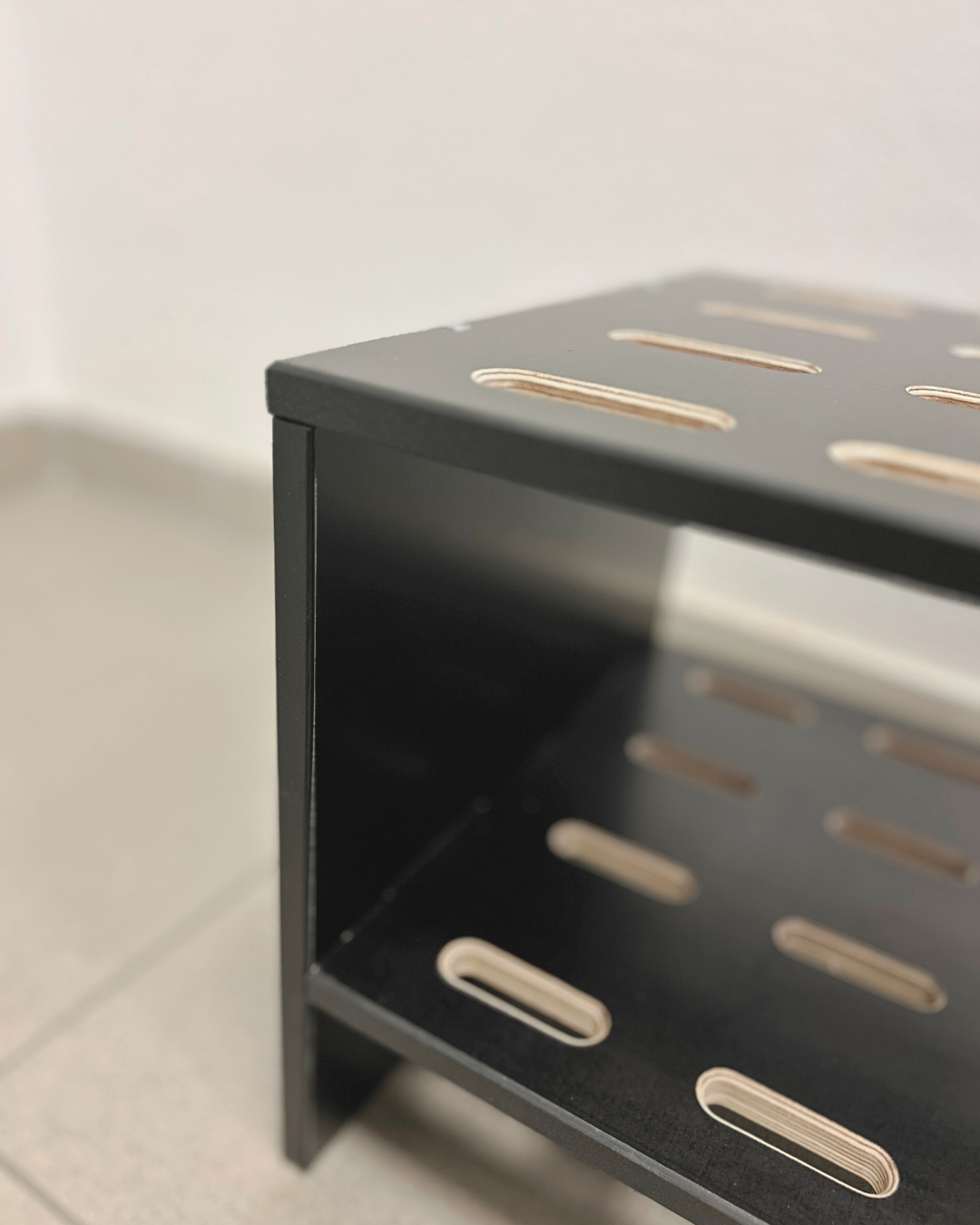 Drveni stalak za 14 pari skija za trčanje