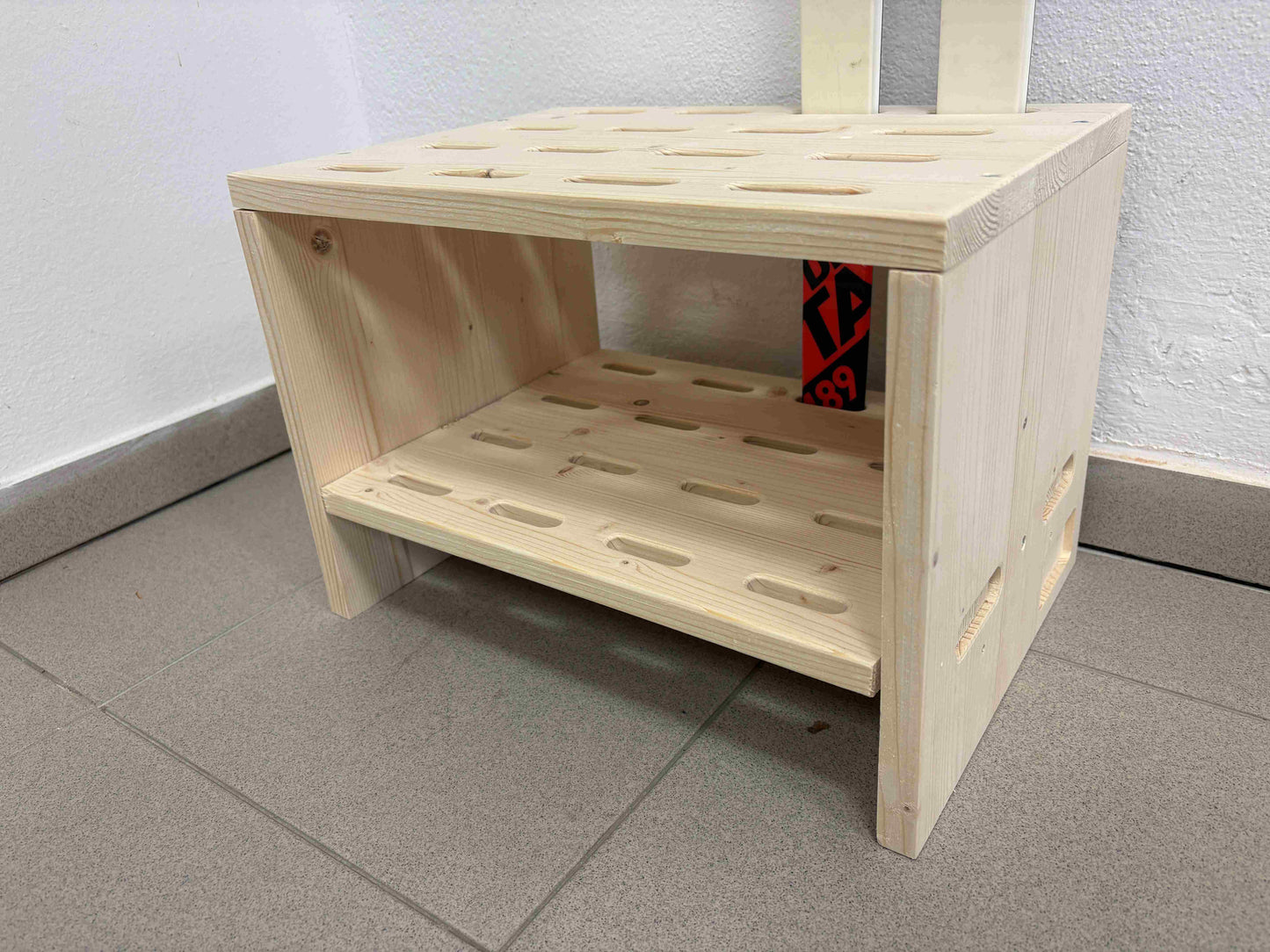 Wooden stand for 8 pairs of cross‑country skis