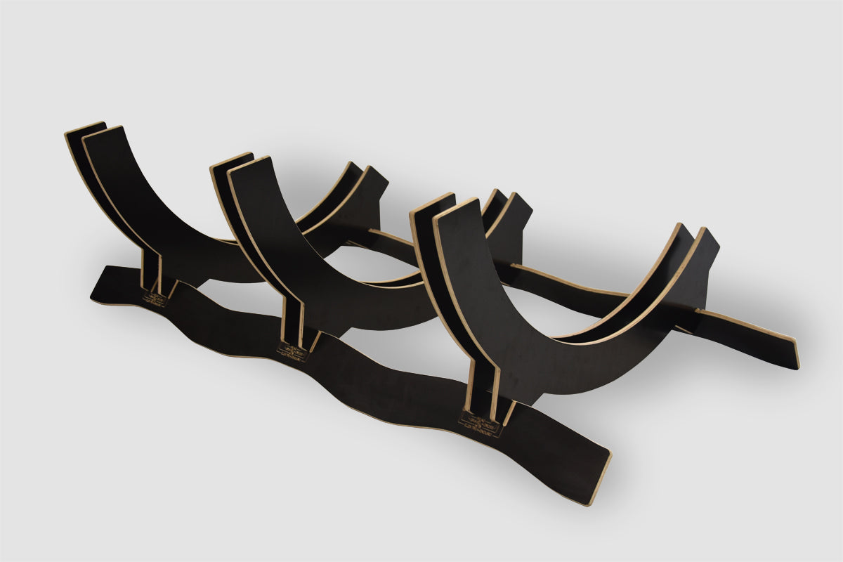 Adjustable stand for 3 bicycles