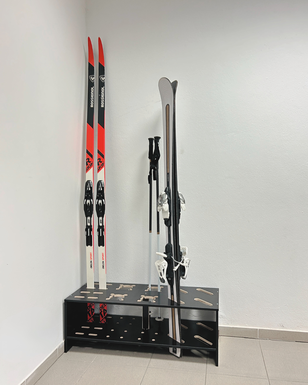 cross country pole rack Combined wooden stand for alpine, cross‑country skis and poles