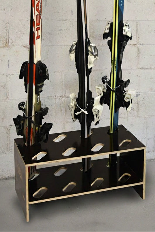 Wooden ski stand – 8 pairs, 61 × 33 cm